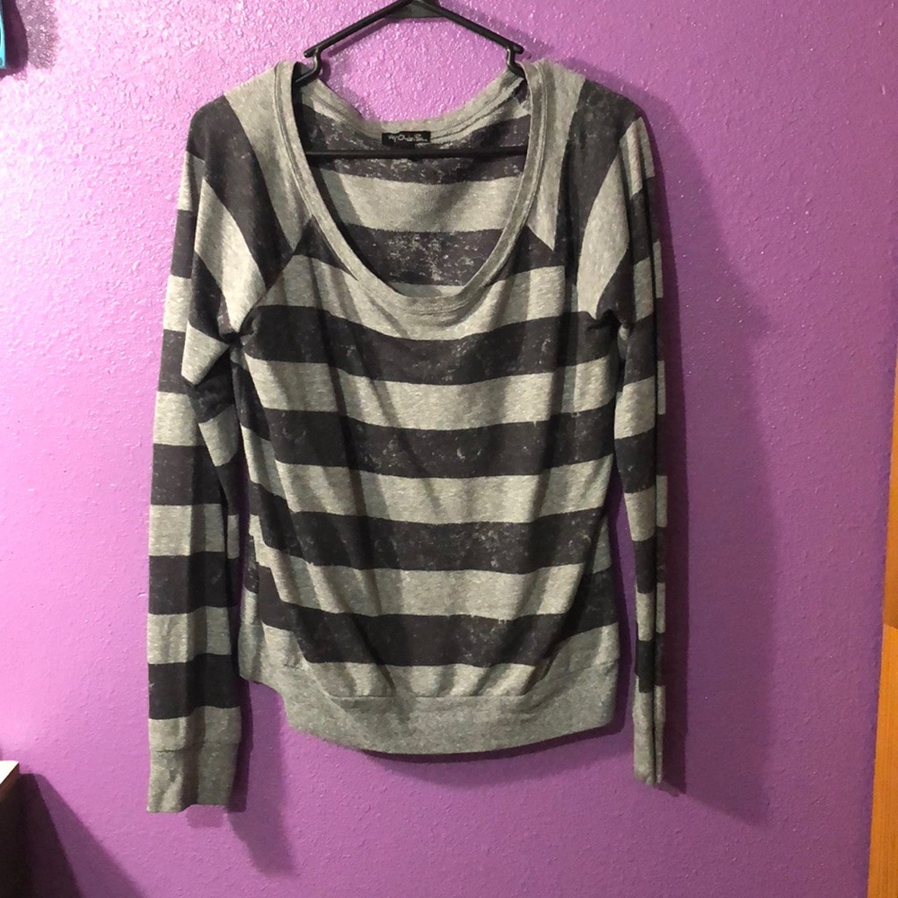 Nollie pullover sweater